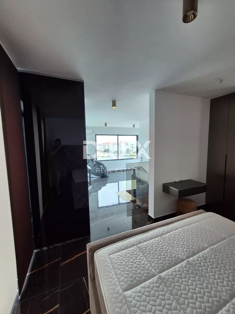 4-bedroom Apartment In Sukošan, Croatia (169,98 M²)