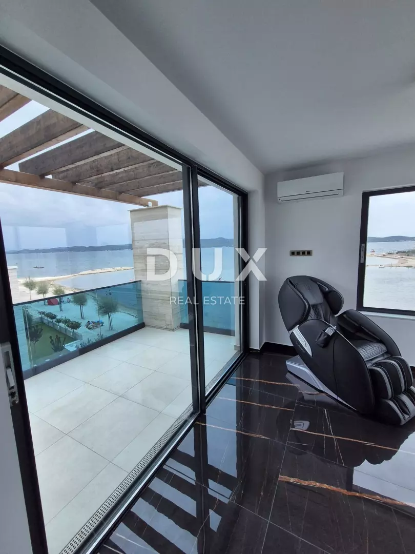 4-bedroom Apartment In Sukošan, Croatia (169,98 M²)