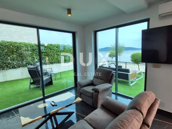 4-bedroom Apartment In Sukošan, Croatia (169,98 M²)