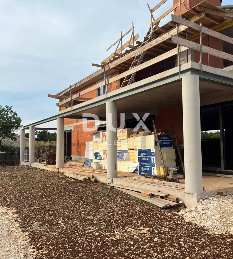 3-bedroom Villa In Svetvinčenat, Croatia (203,26 M²)