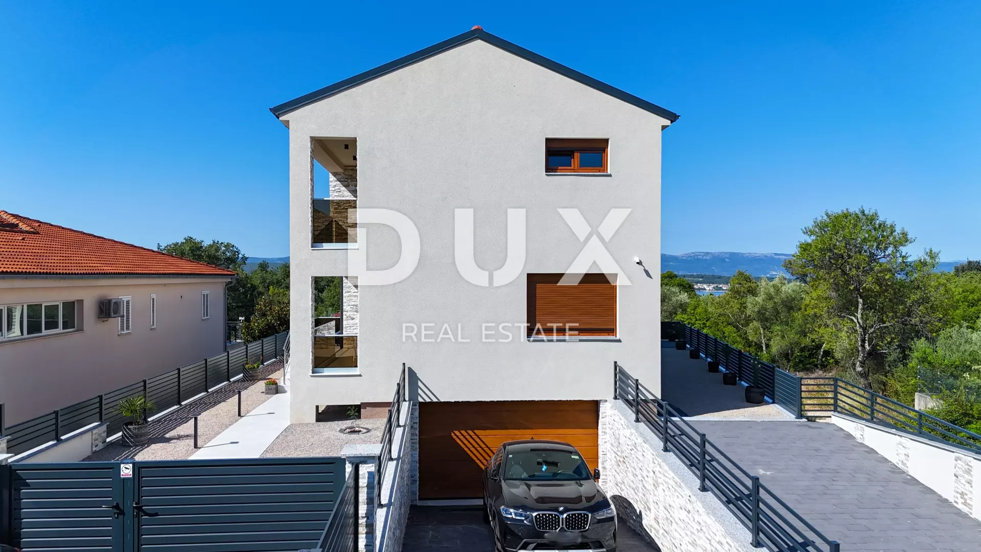 4-bedroom Villa In Malinska, Croatia (280 M²)
