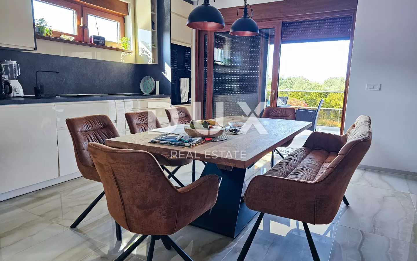 4-bedroom Villa In Malinska, Croatia (280 M²)
