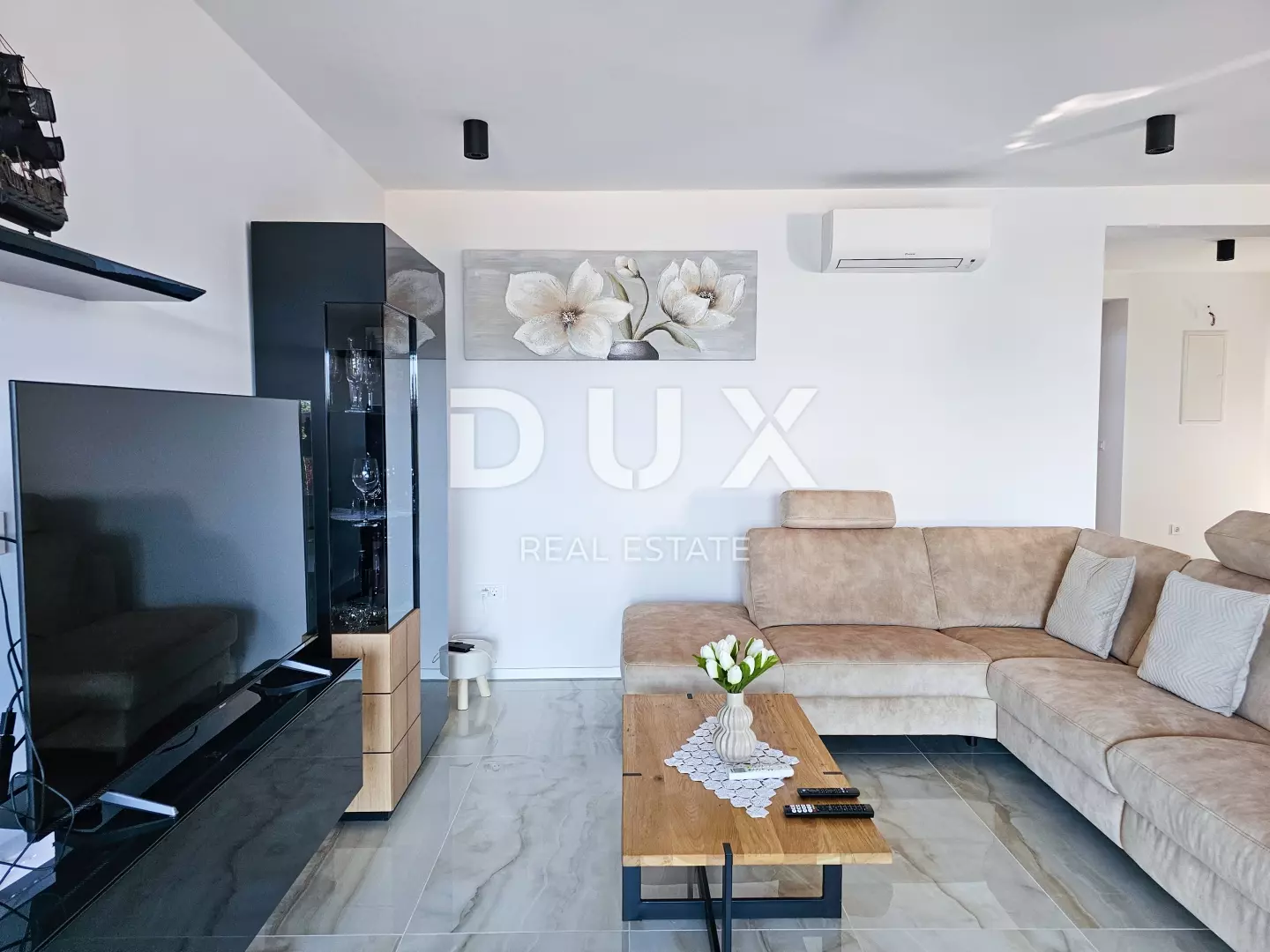 4-bedroom Villa In Malinska, Croatia (280 M²)