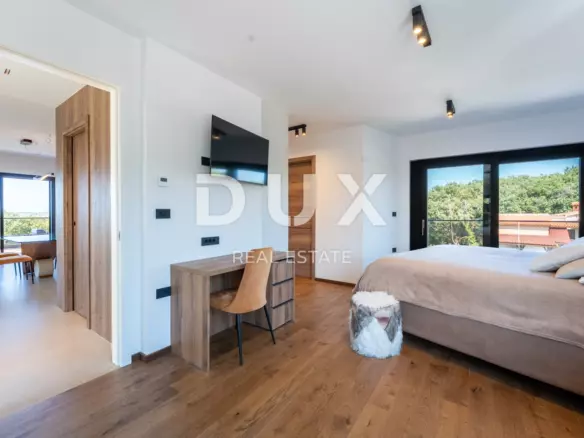 5-bedroom Villa In Medulin, Croatia (311 M²)