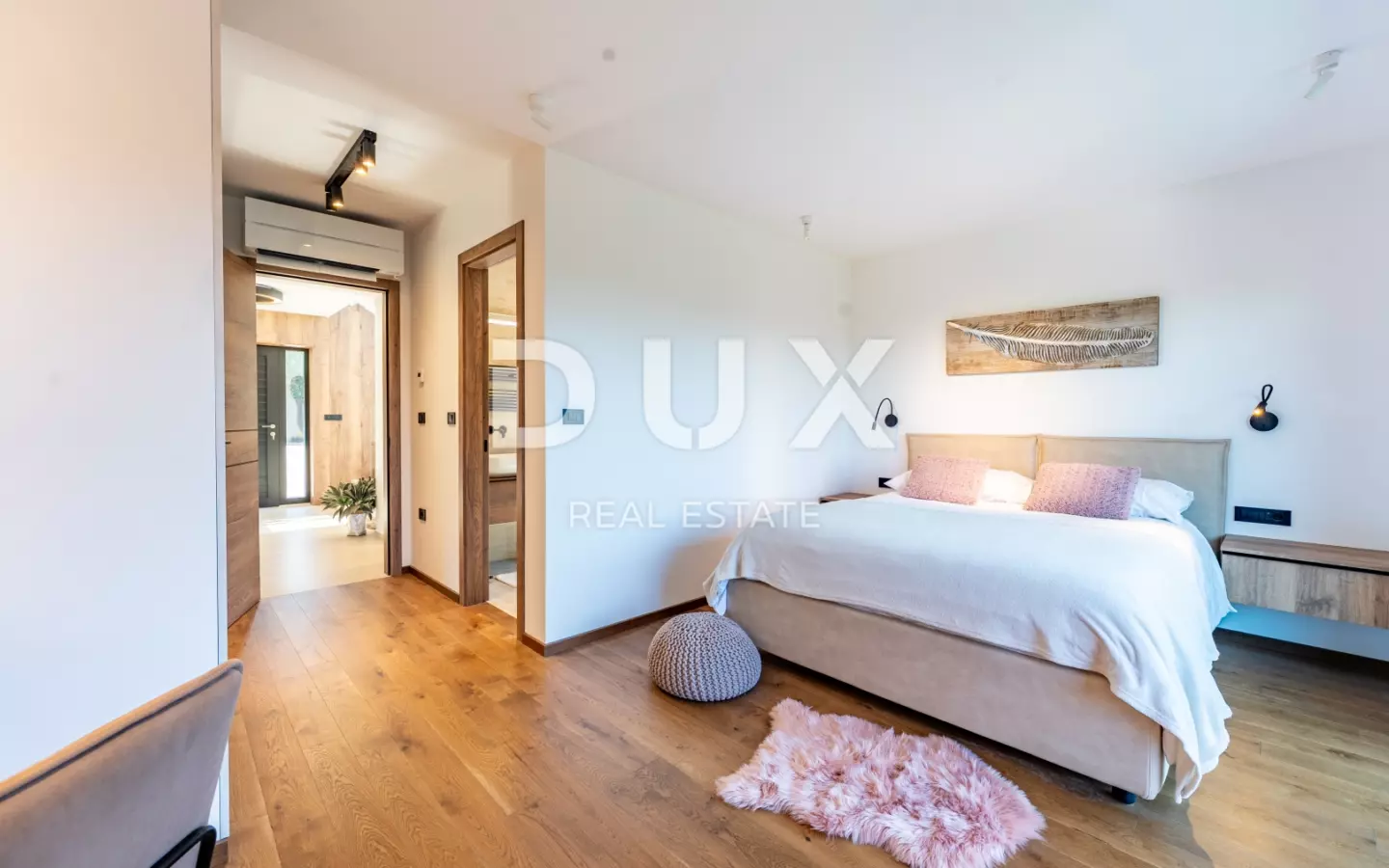 5-bedroom Villa In Medulin, Croatia (311 M²)