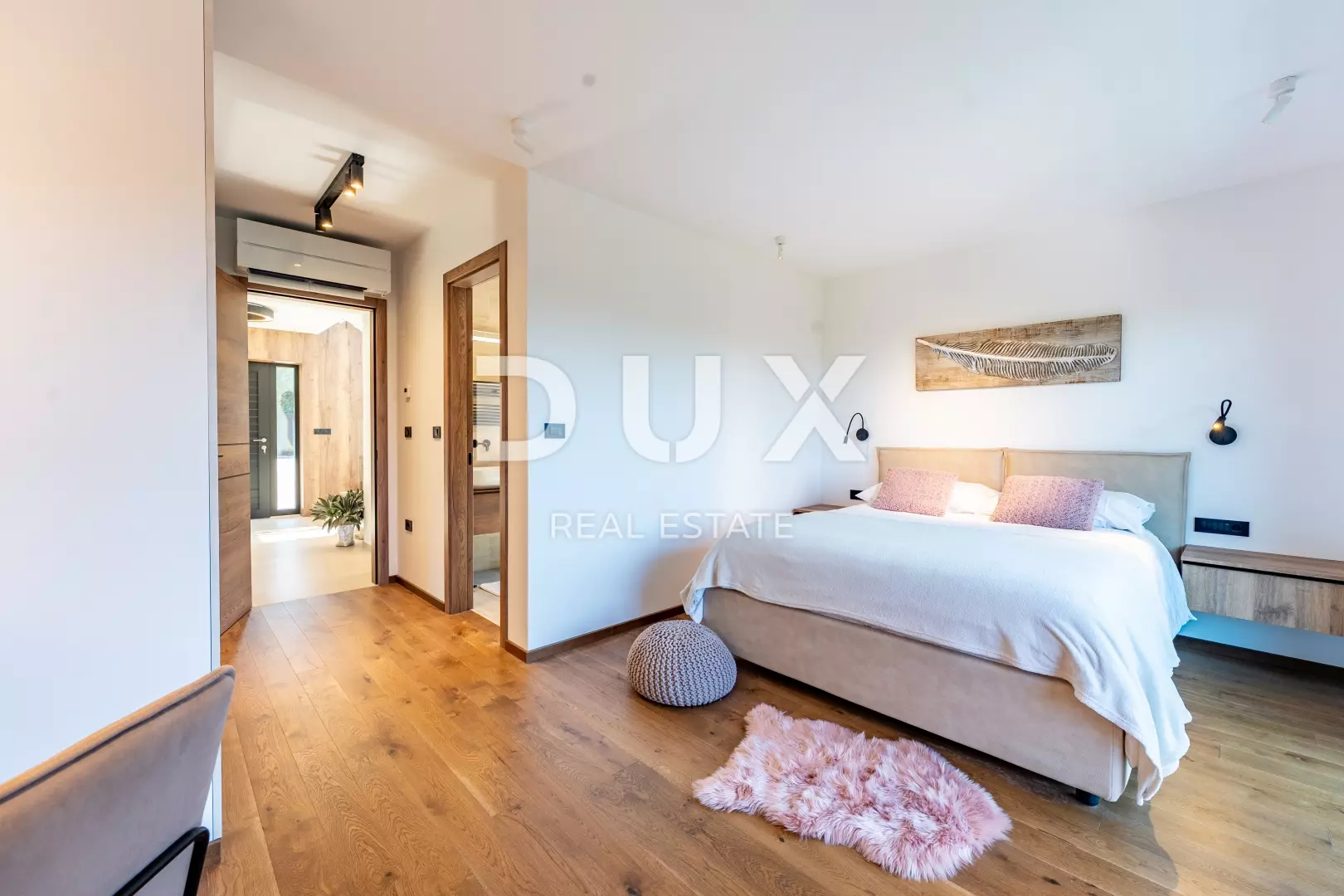 5-bedroom Villa In Medulin, Croatia (311 M²)