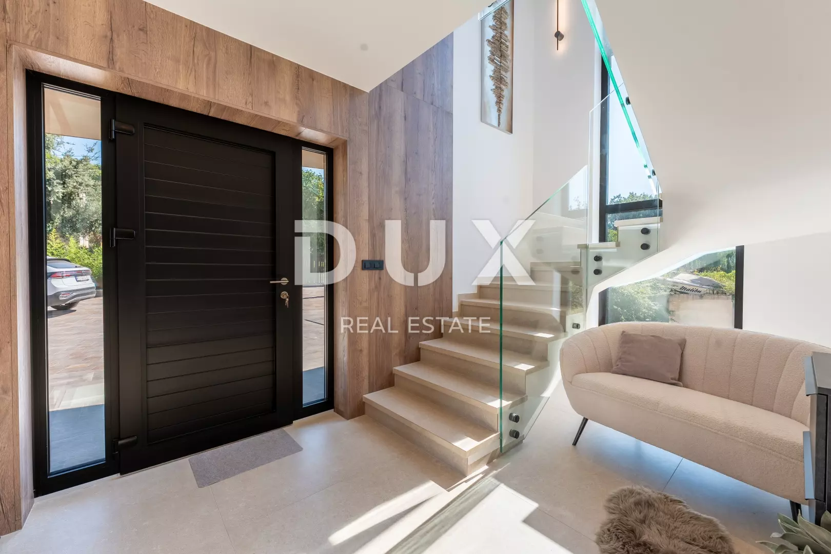 5-bedroom Villa In Medulin, Croatia (311 M²)