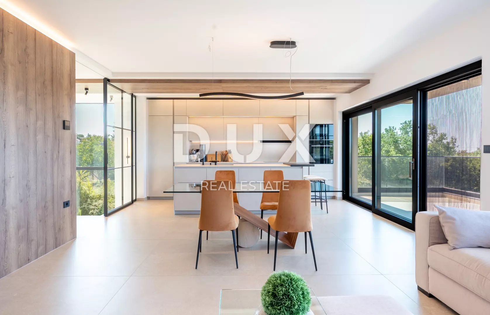 5-bedroom Villa In Medulin, Croatia (311 M²)