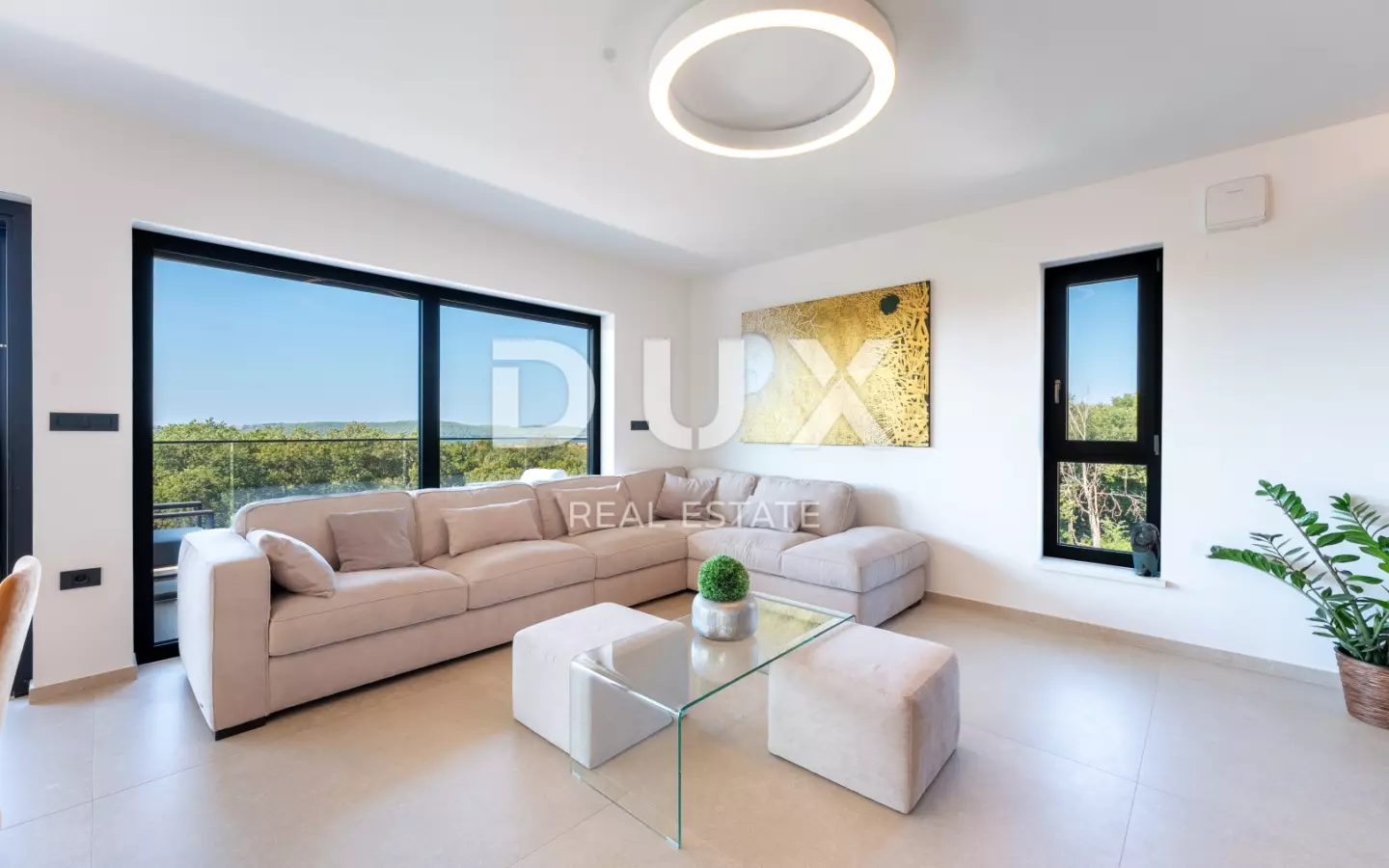 5-bedroom Villa In Medulin, Croatia (311 M²)