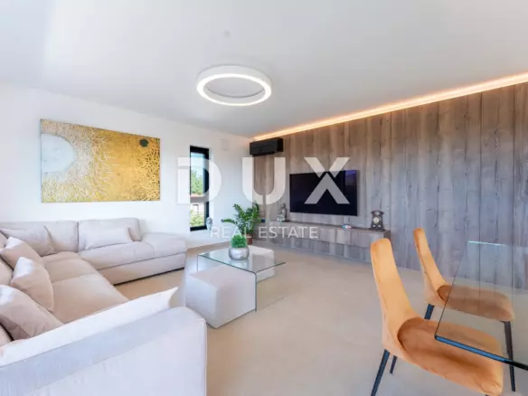 5-bedroom Villa In Medulin, Croatia (311 M²)
