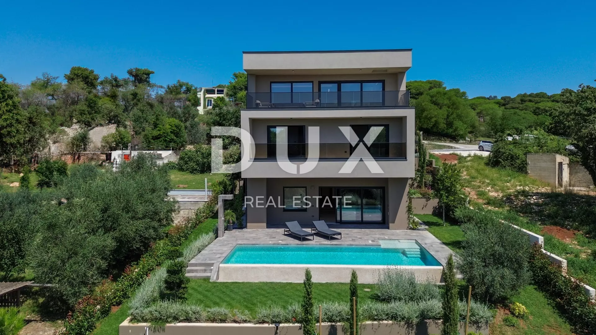 5-bedroom Villa In Medulin, Croatia (311 M²)