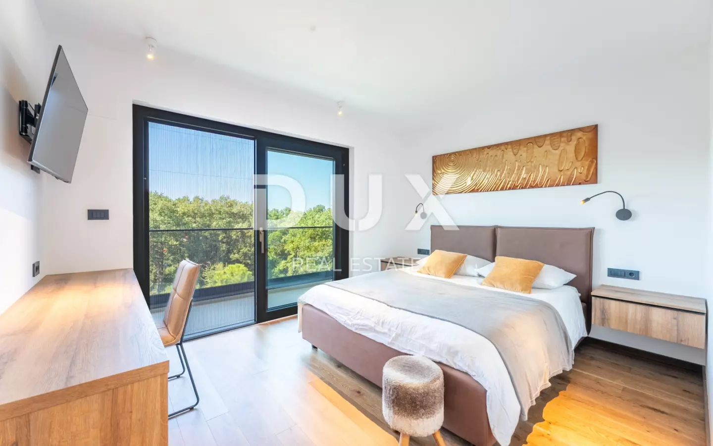 5-bedroom Villa In Medulin, Croatia (311 M²)