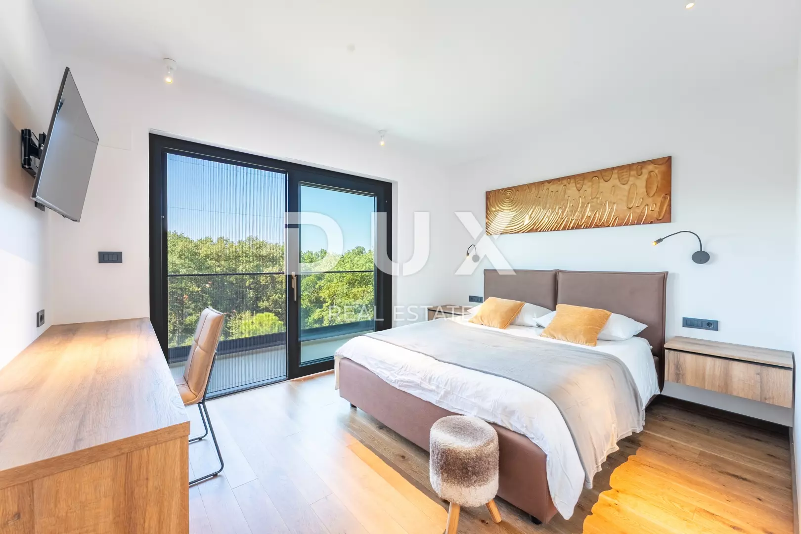 5-bedroom Villa In Medulin, Croatia (311 M²)