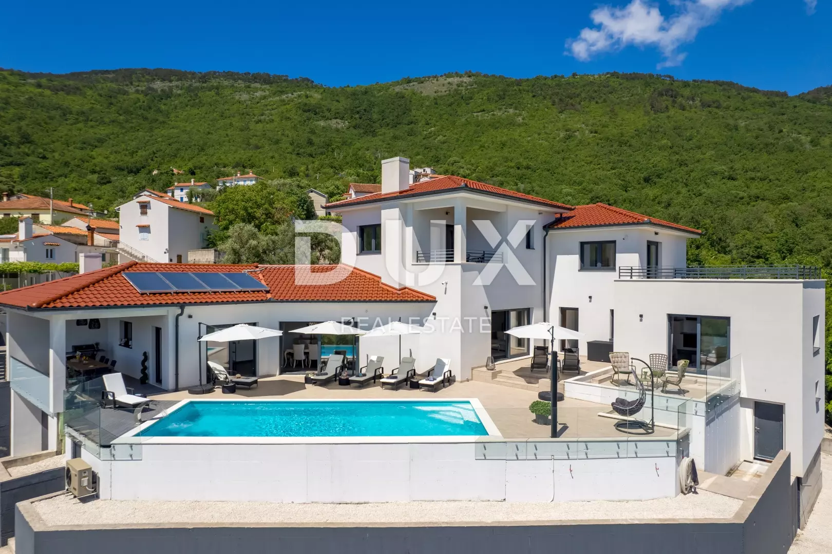 4-bedroom Villa In Martina, Croatia (480 M²)