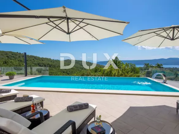 4-bedroom Villa In Martina, Croatia (480 M²)