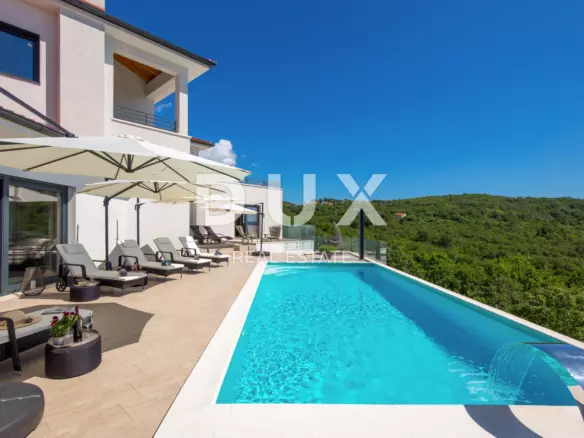 4-bedroom Villa In Martina, Croatia (480 M²)