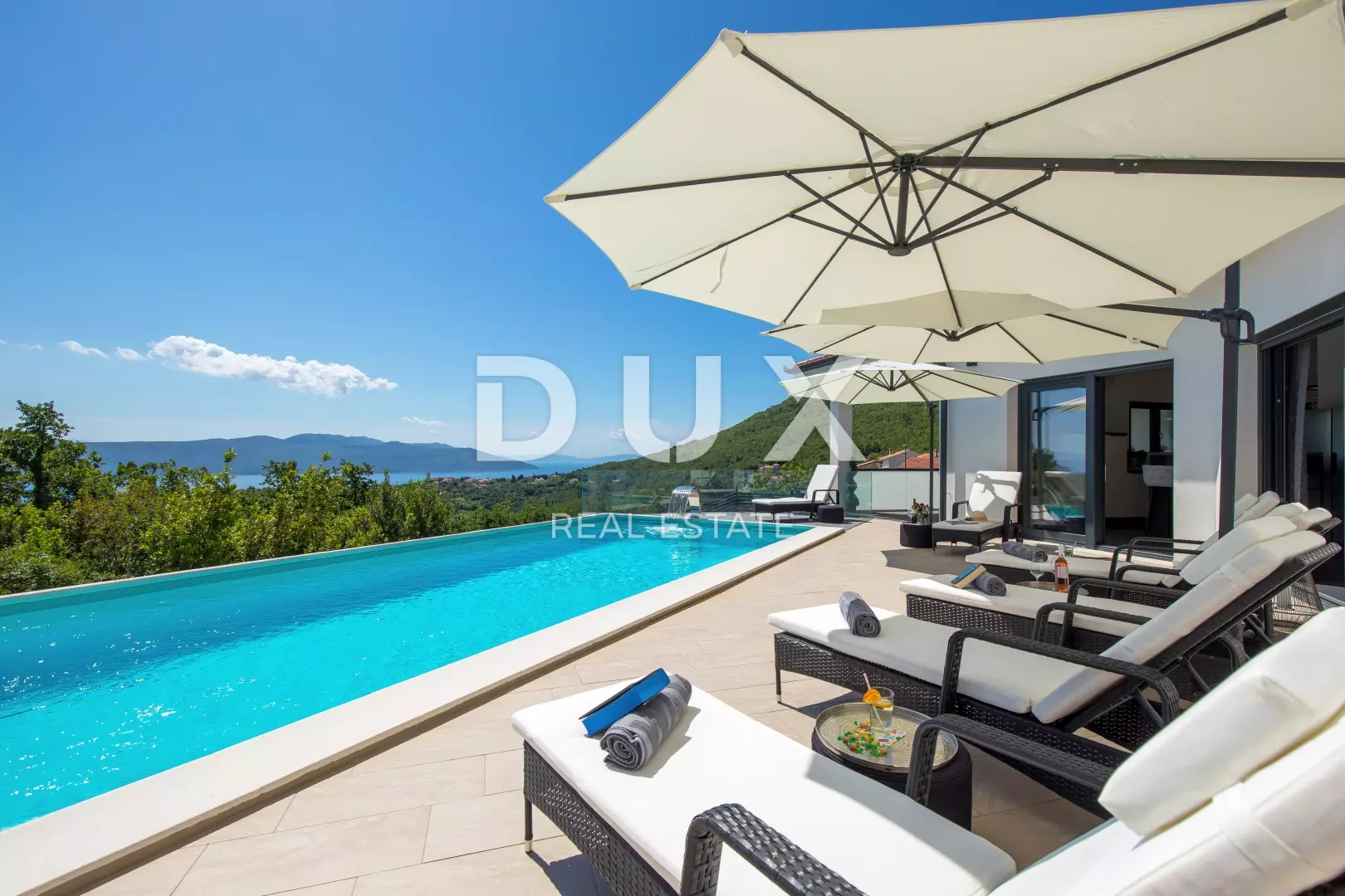 4-bedroom Villa In Martina, Croatia (480 M²)