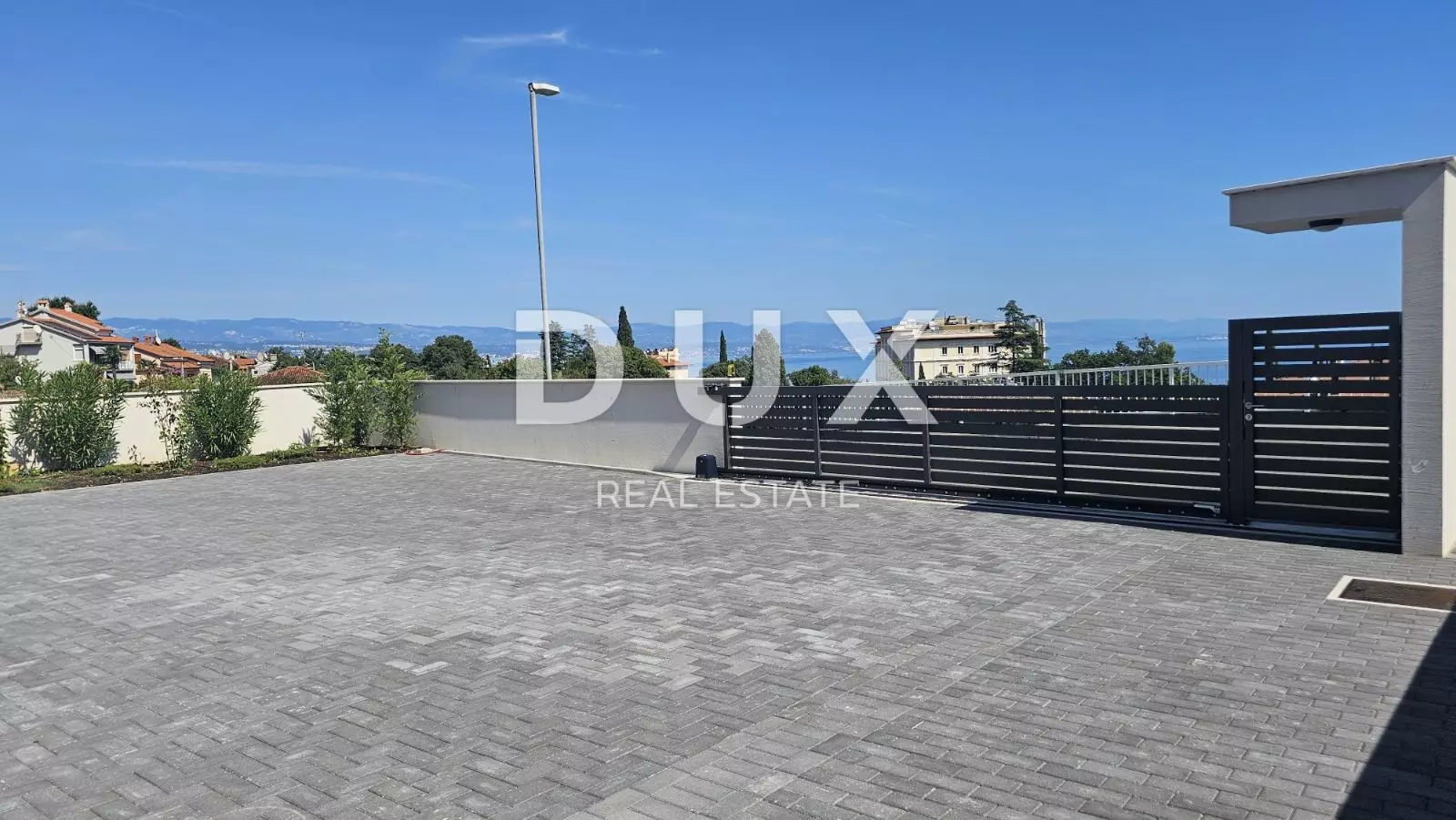 5-bedroom Villa In Lovran, Croatia (298 M²)