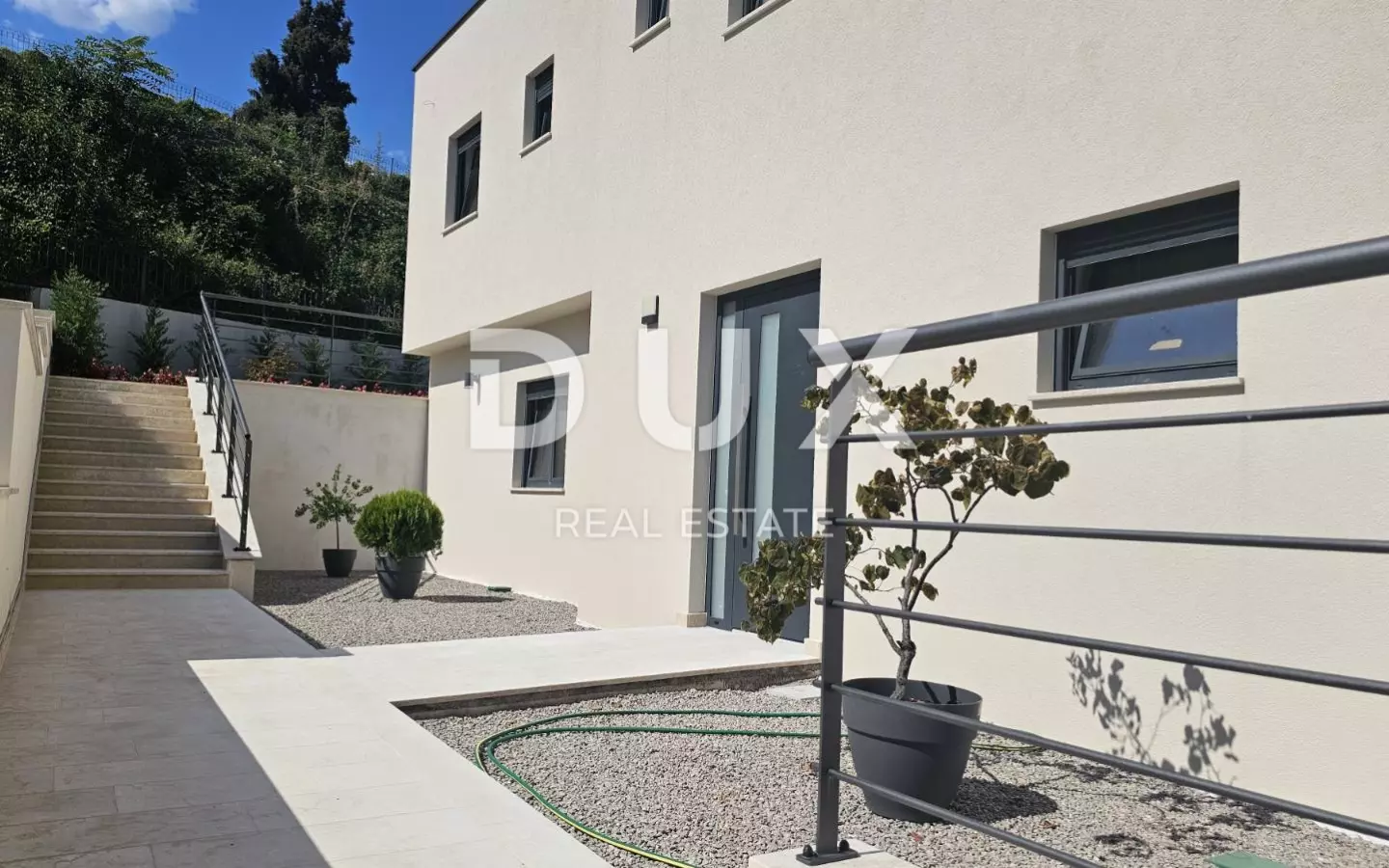 5-bedroom Villa In Lovran, Croatia (298 M²)