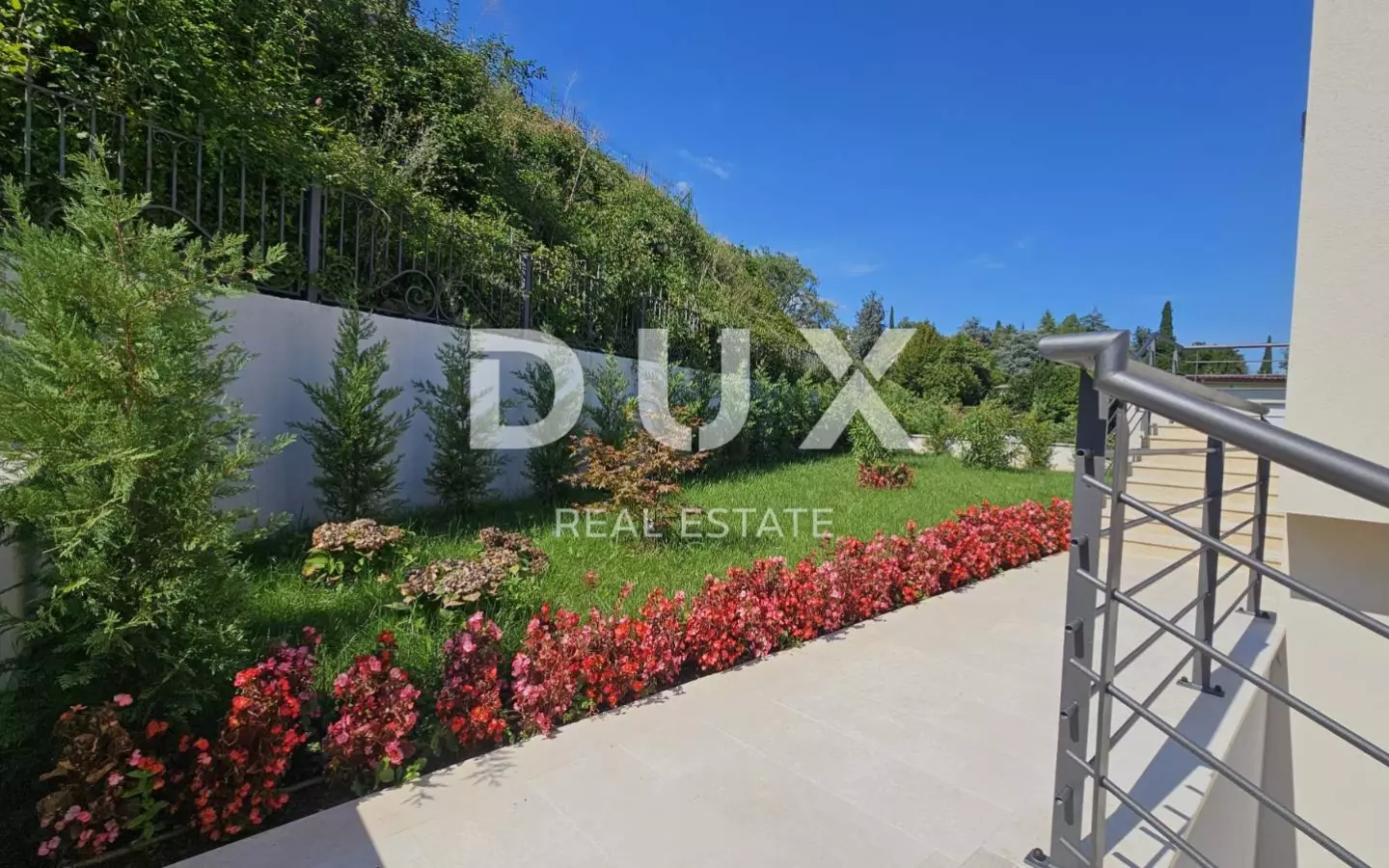 5-bedroom Villa In Lovran, Croatia (298 M²)