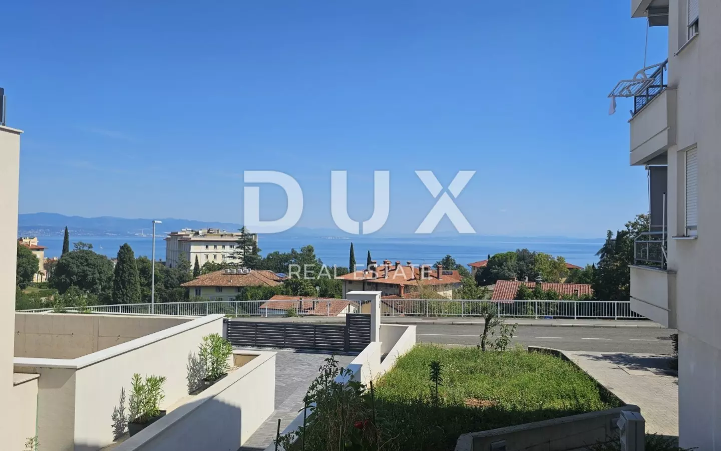 5-bedroom Villa In Lovran, Croatia (298 M²)