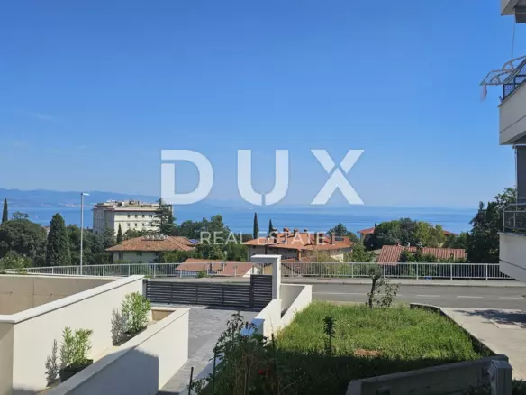 5-bedroom Villa In Lovran, Croatia (298 M²)