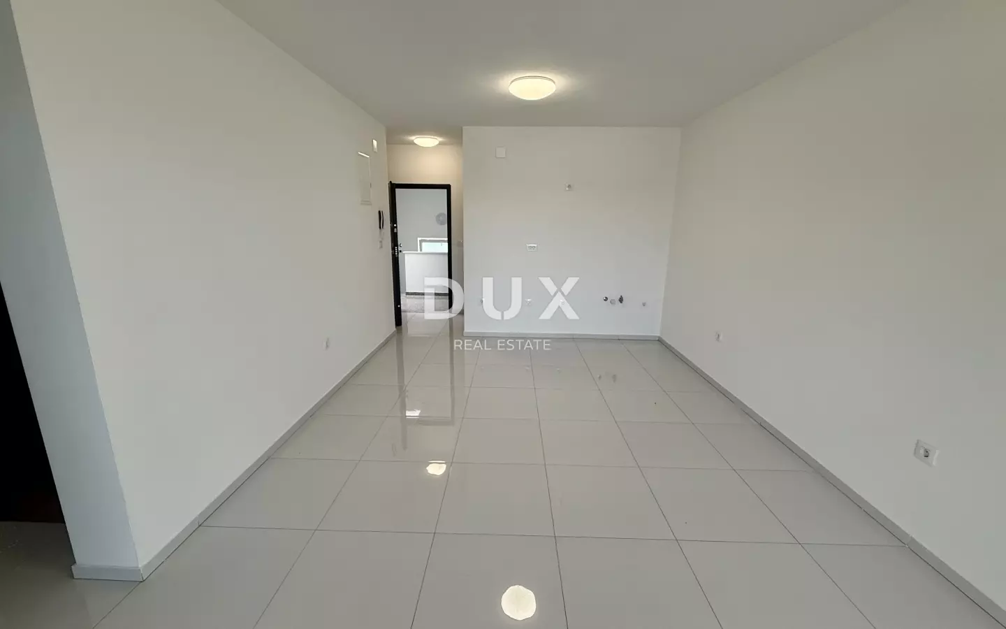 2-bedroom Apartment In Novi Vinodolski, Croatia (65 M²)