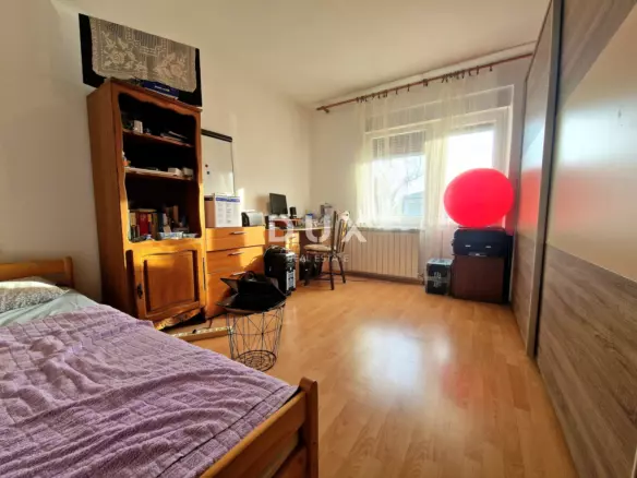 3-bedroom Apartment In Marinići, Croatia (92 M²)