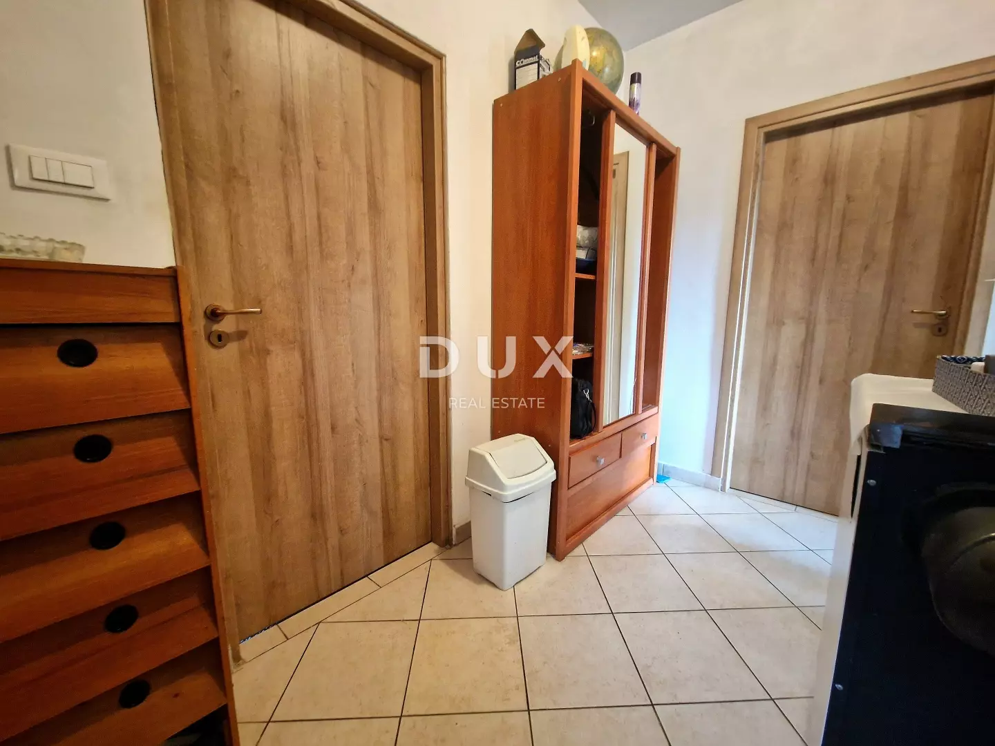 3-bedroom Apartment In Marinići, Croatia (92 M²)