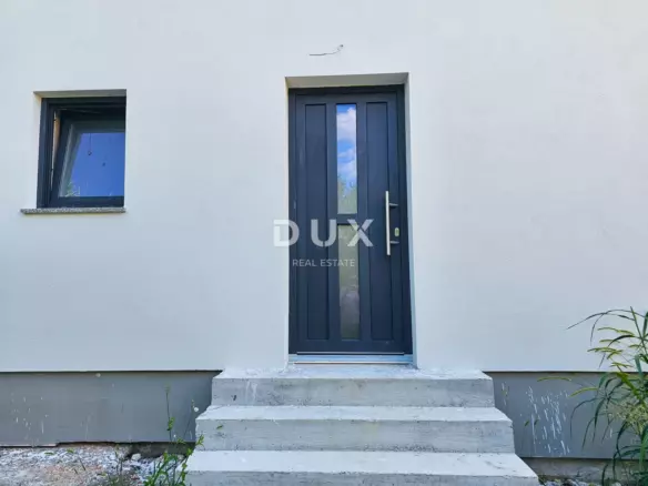 2-bedroom Apartment In Banjol, Croatia (99 M²)