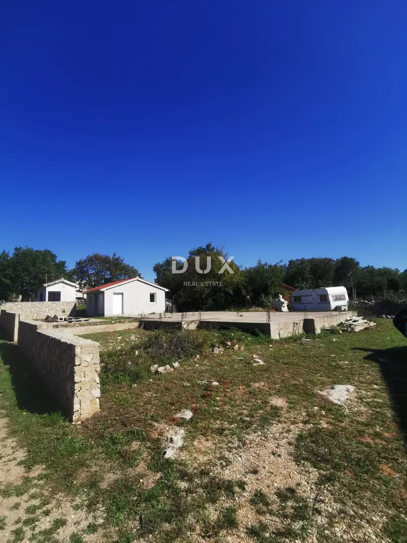 Land In Milohnići, Croatia (800 M²)