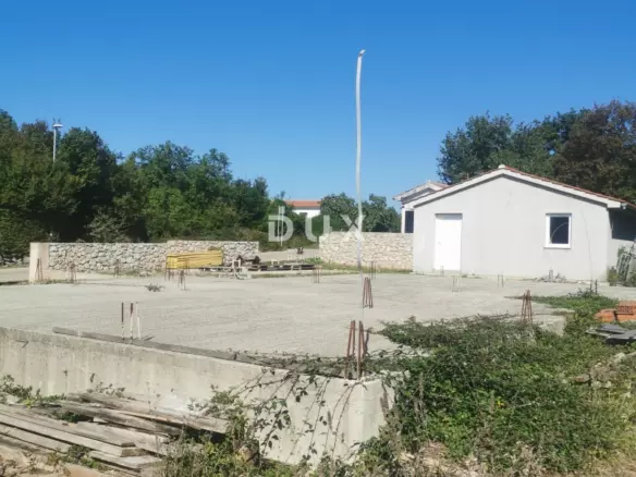 Land In Milohnići, Croatia (800 M²)