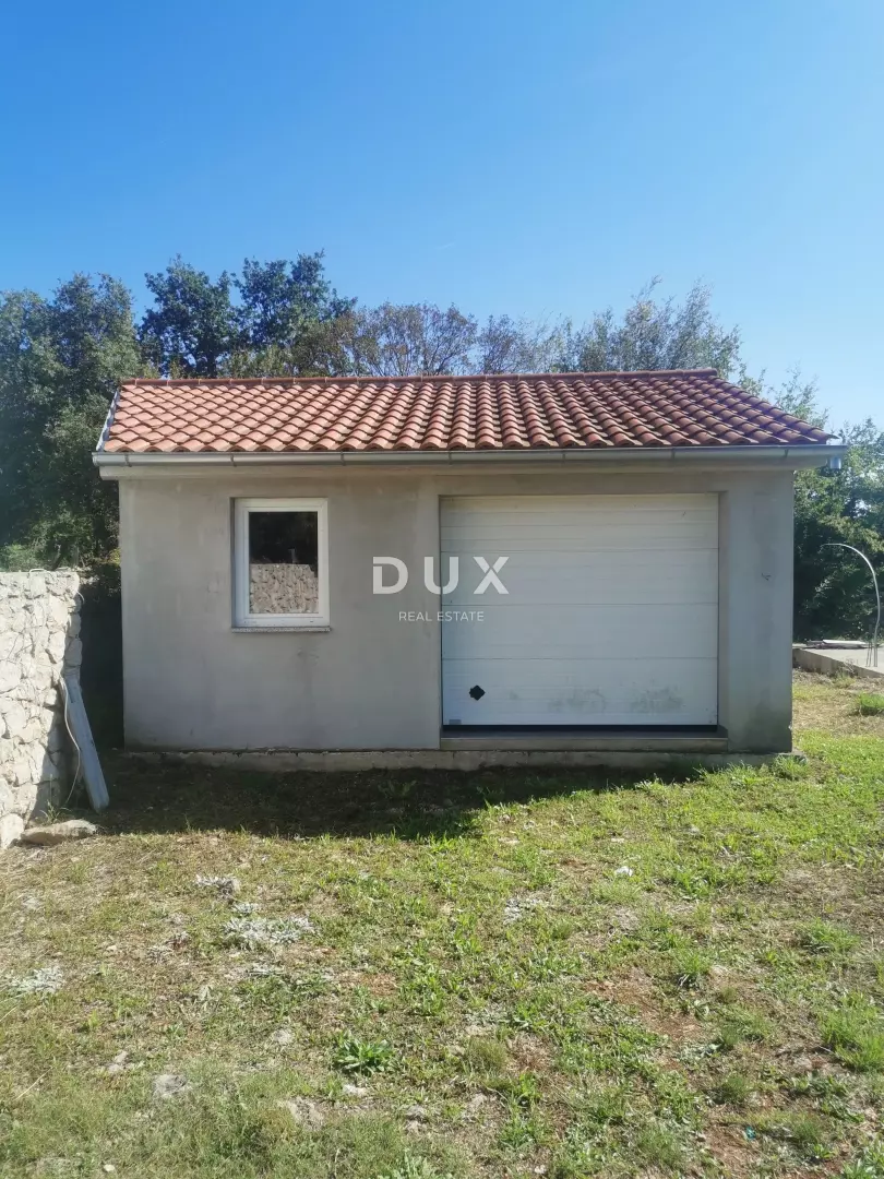 Land In Milohnići, Croatia (800 M²)