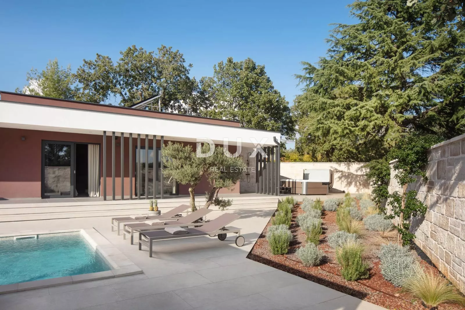 3-bedroom Villa In Rovinj, Croatia (200 M²)