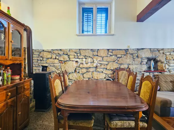 3-bedroom Apartment In Centar, Croatia (104 M²)