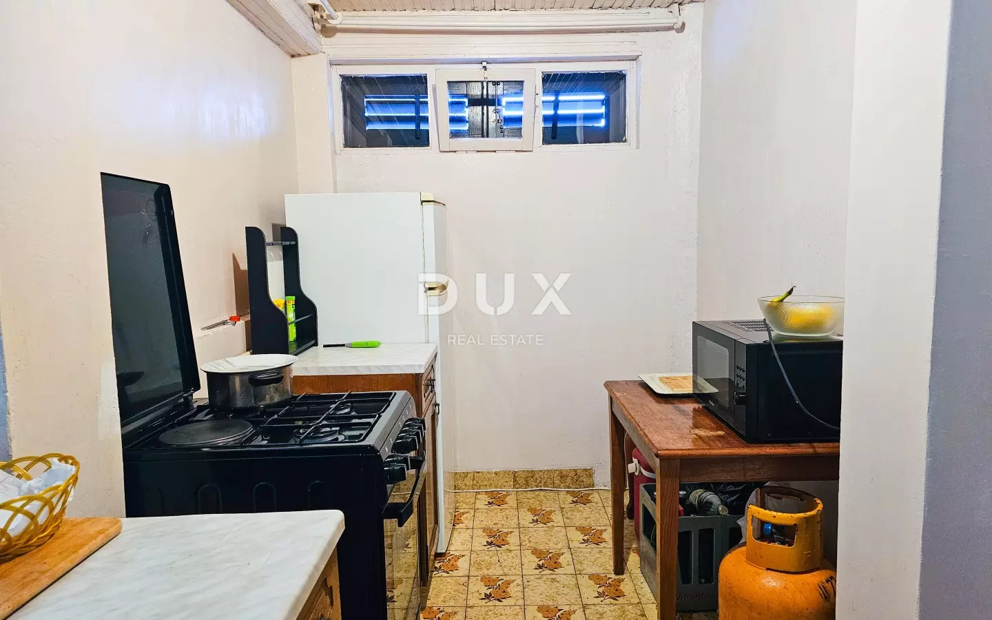 3-bedroom Apartment In Centar, Croatia (104 M²)