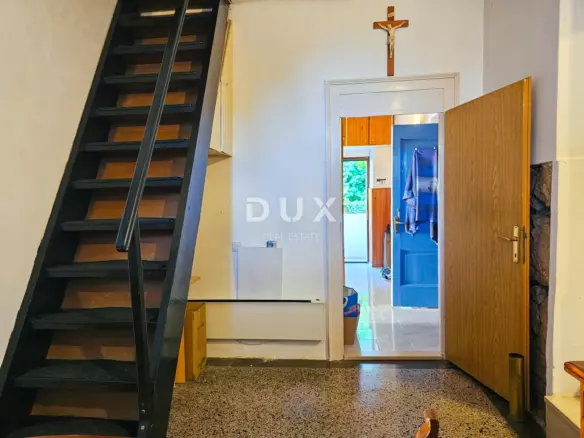 3-bedroom Apartment In Centar, Croatia (104 M²)