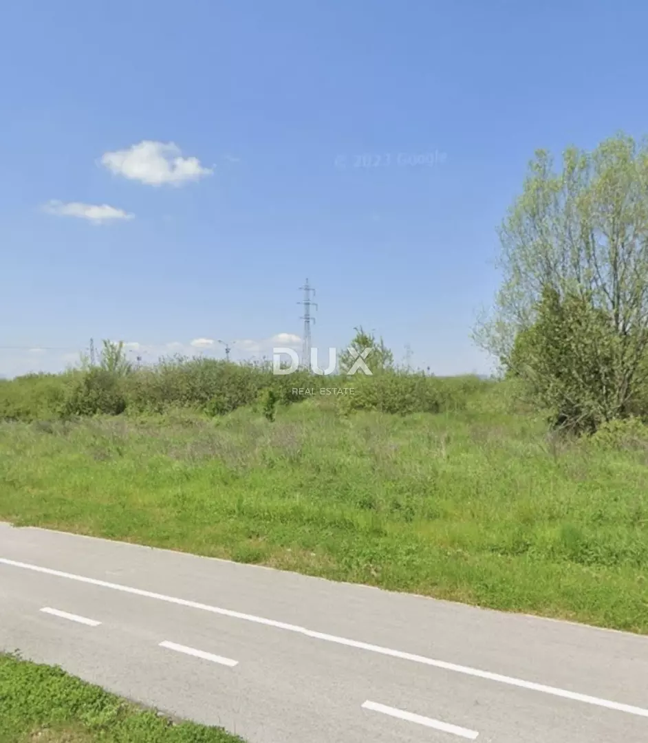 Land In Puhovo, Croatia (6.745 M²)