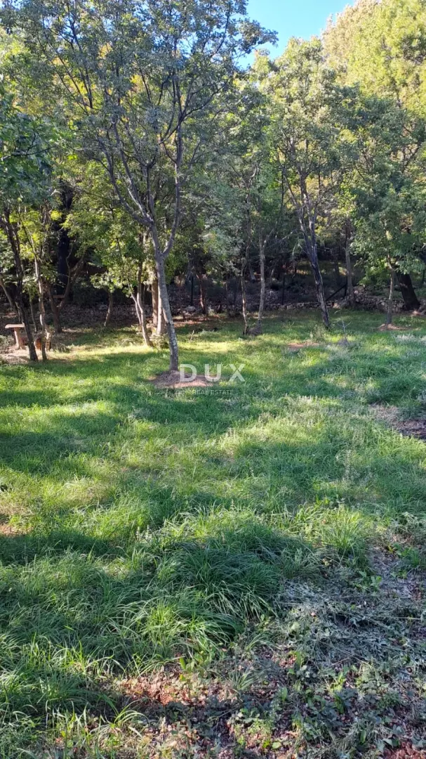 Land In Povile, Croatia (1.083 M²)