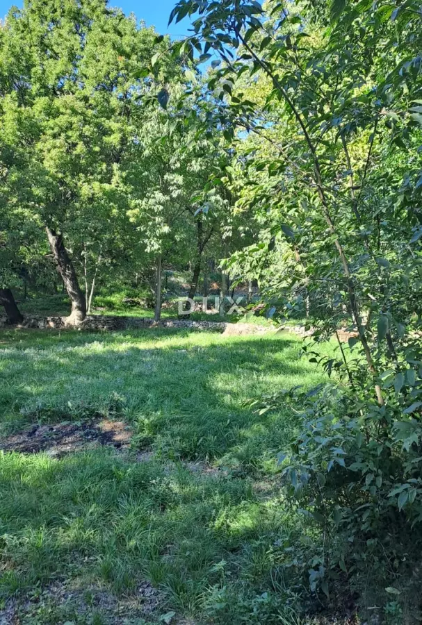 Land In Povile, Croatia (1.083 M²)