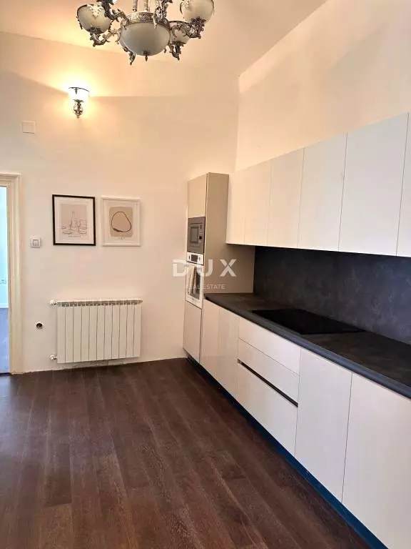 5-bedroom Apartment In Centar, Croatia (140 M²)