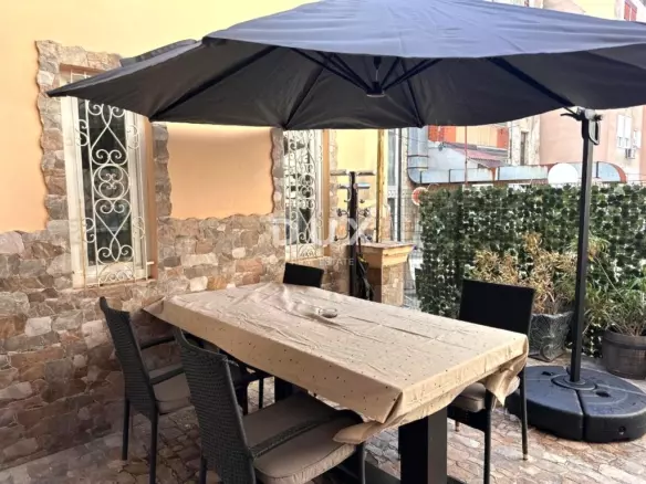 5-bedroom Apartment In Centar, Croatia (140 M²)