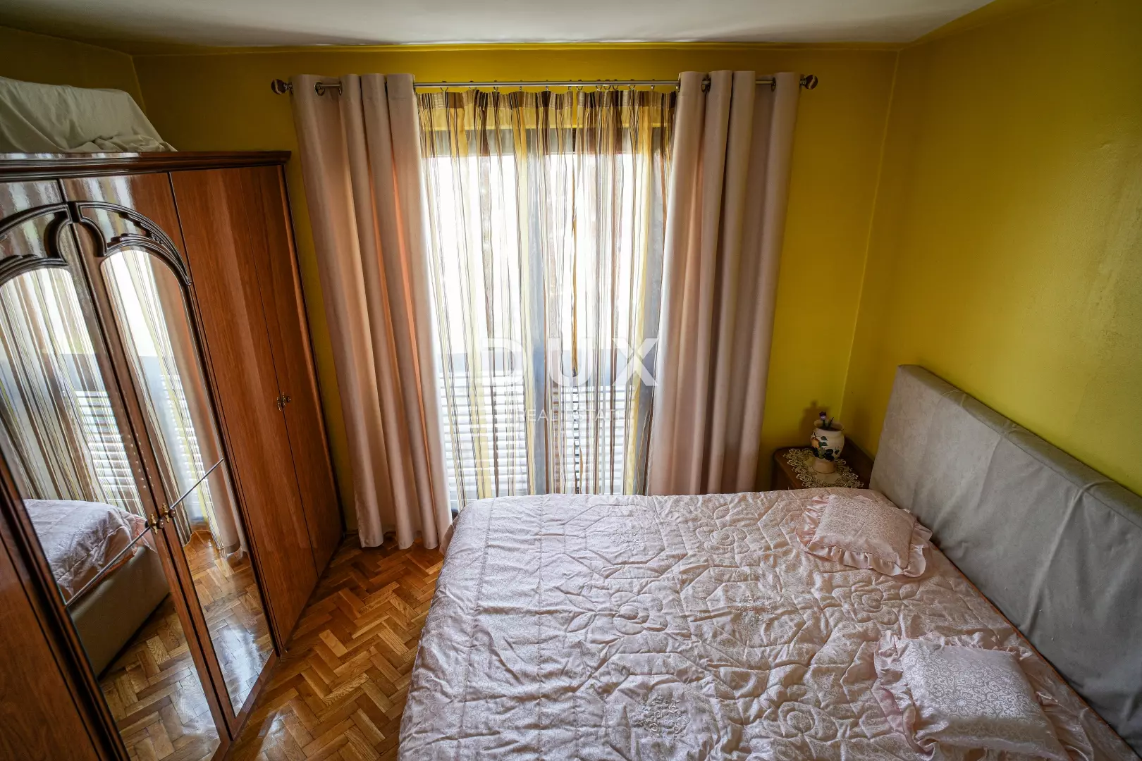 1759165377_spavaca-soba-1-c3d792 2-bedroom Apartment In Rovinj, Croatia (78 M²)