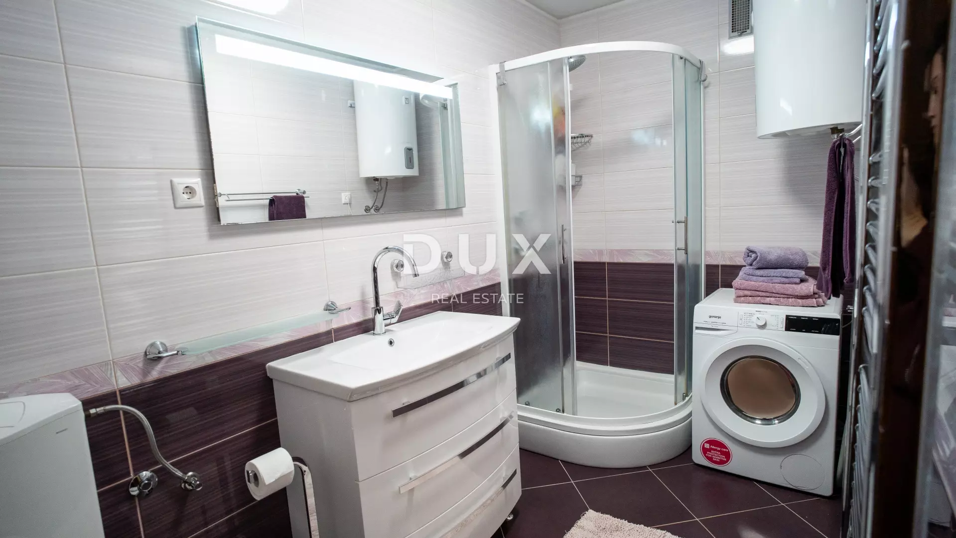 1759166619_kupatilo-ebcf48 2-bedroom Apartment In Rovinj, Croatia (78 M²)