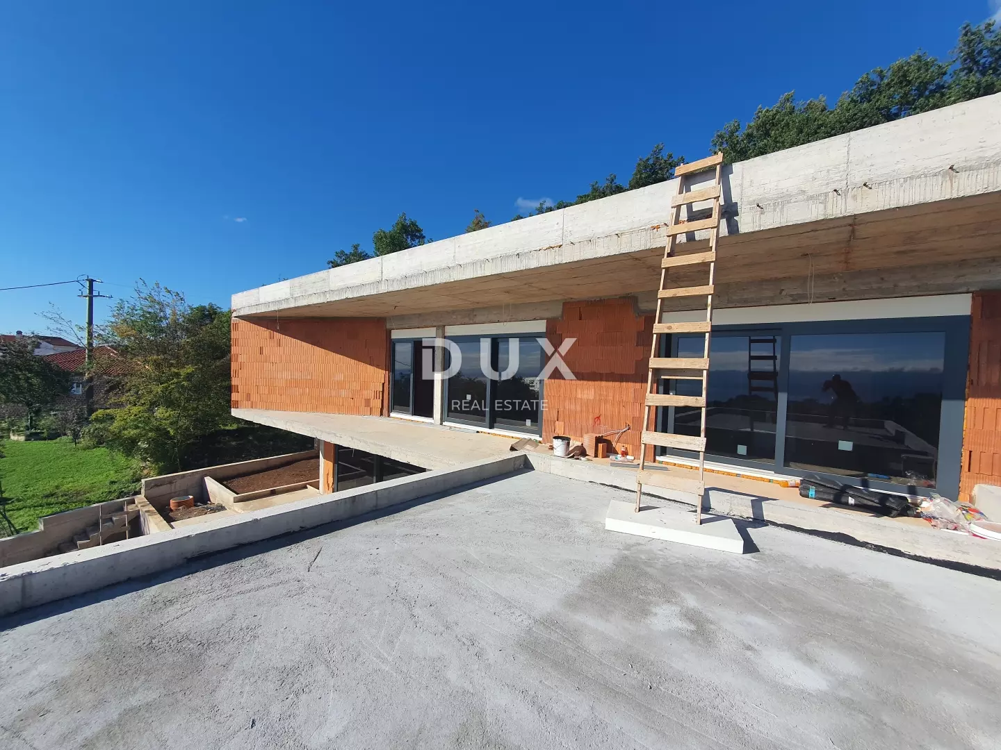 4-bedroom Villa In Veprinac, Croatia (395 M²)