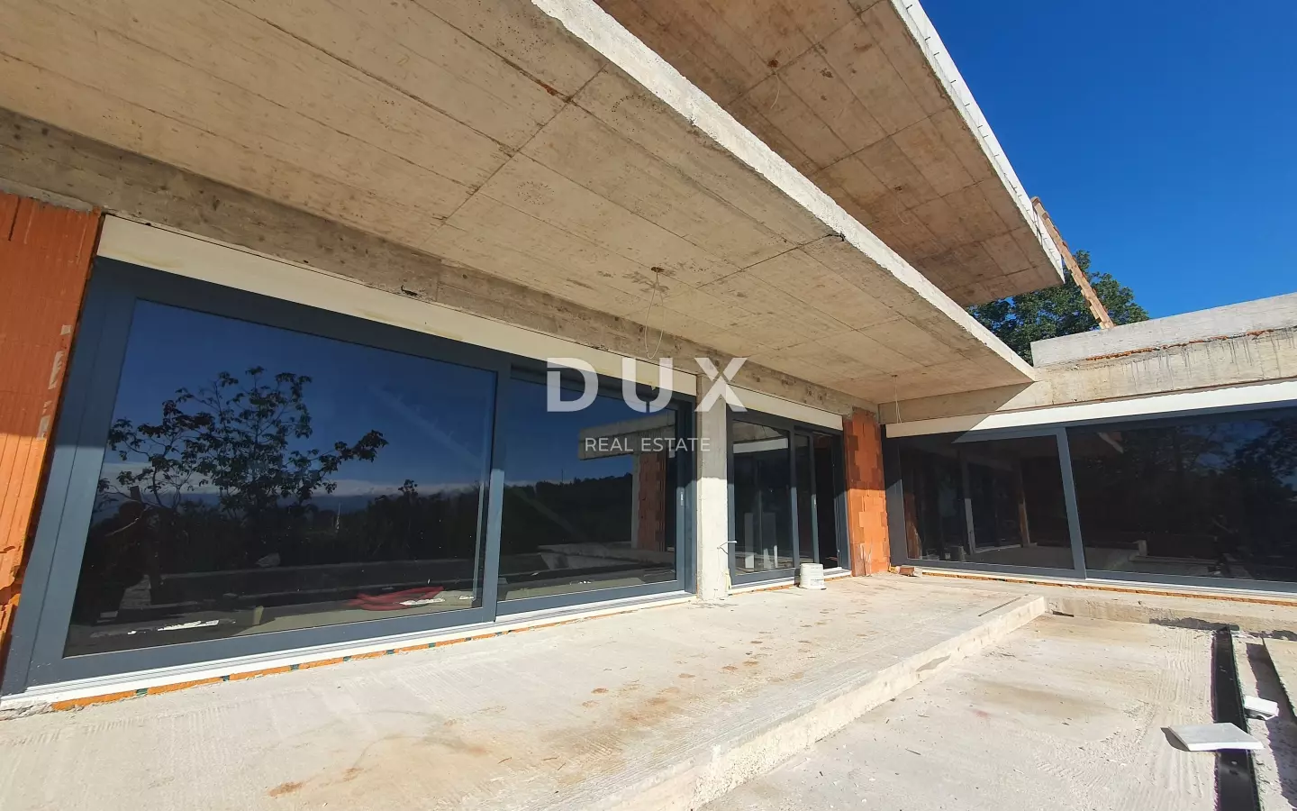 4-bedroom Villa In Veprinac, Croatia (395 M²)