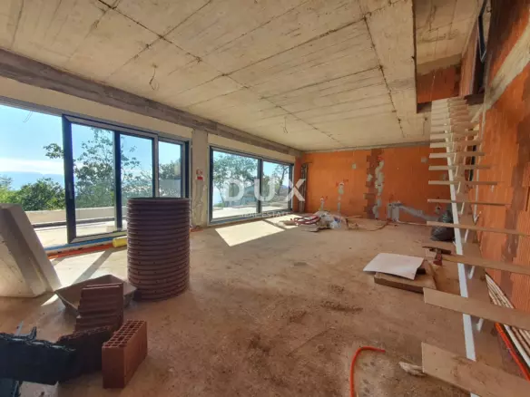 4-bedroom Villa In Veprinac, Croatia (395 M²)