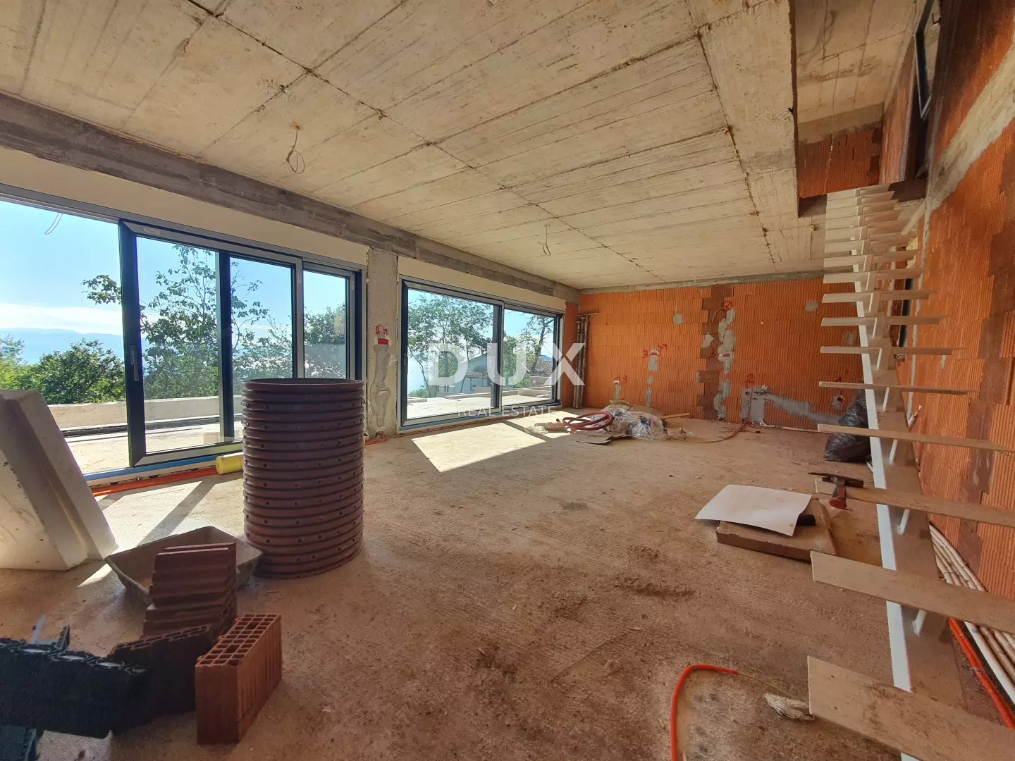 4-bedroom Villa In Veprinac, Croatia (395 M²)