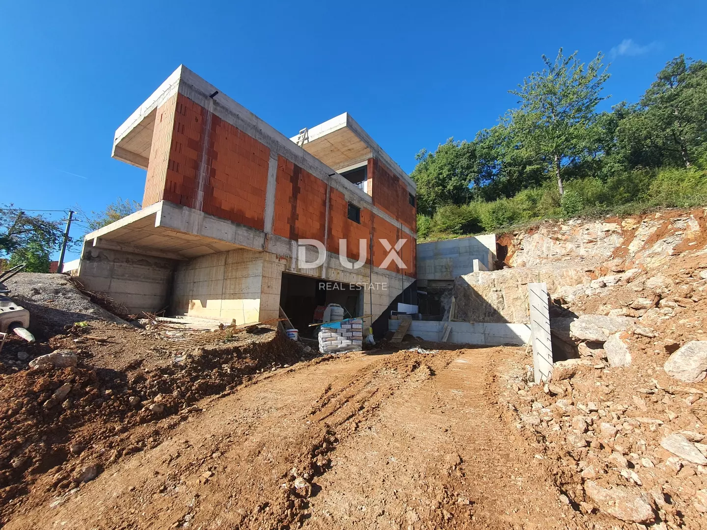 4-bedroom Villa In Veprinac, Croatia (395 M²)