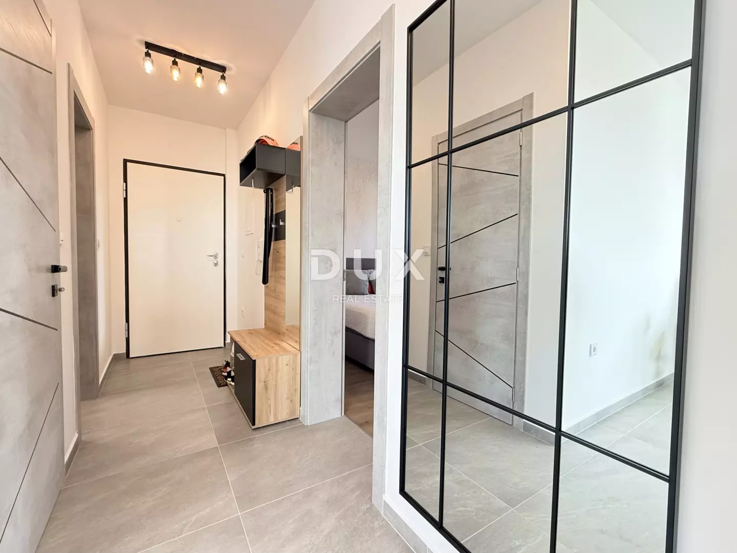 2-bedroom Apartment In Klenovica, Croatia (90,79 M²)
